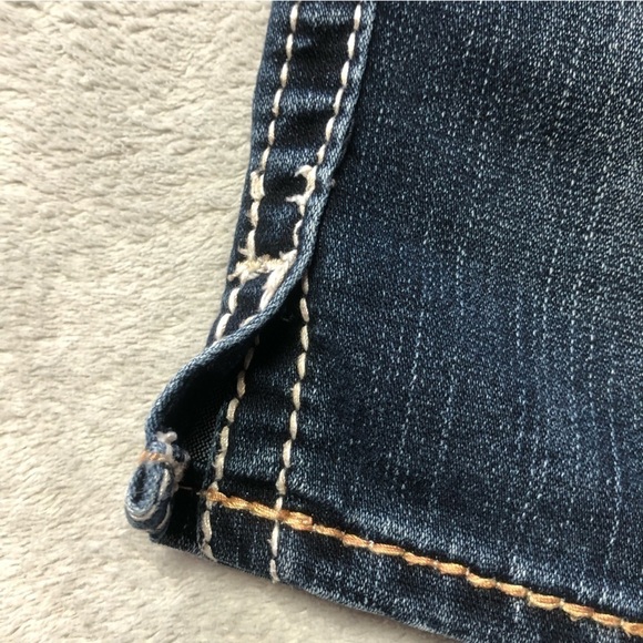 Silver McKenzie Crop Capri Jeans Dark Wash Size 29 - Picture 7 of 10